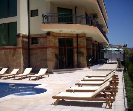 סבטי ולאס Serenity Hotel מראה חיצוני תמונה