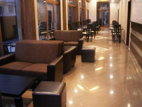 סבטי ולאס Serenity Hotel מראה חיצוני תמונה