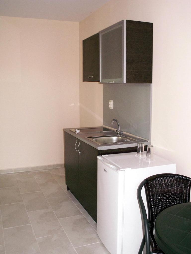 סבטי ולאס Serenity Hotel מראה חיצוני תמונה