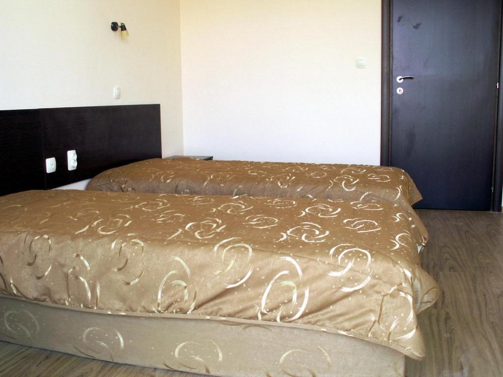סבטי ולאס Serenity Hotel מראה חיצוני תמונה